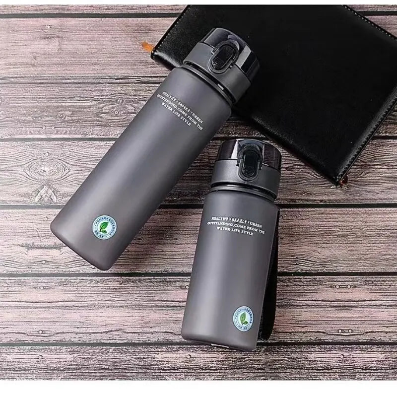 Bidon sportowy BPA Free – szczelna butelka na wodę 400 ml / 560 ml