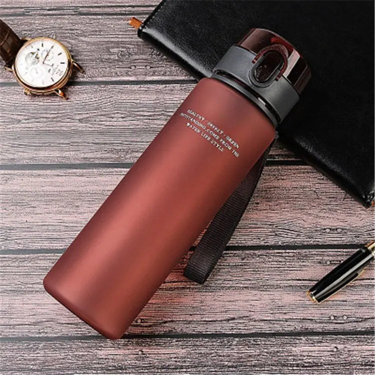 Bidon sportowy BPA Free – szczelna butelka na wodę 400 ml / 560 ml