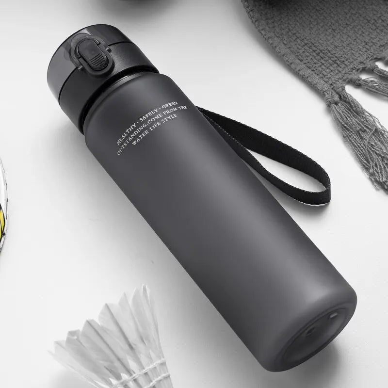 Bidon sportowy BPA Free – szczelna butelka na wodę 400 ml / 560 ml