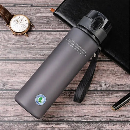 Bidon sportowy BPA Free – szczelna butelka na wodę 400 ml / 560 ml